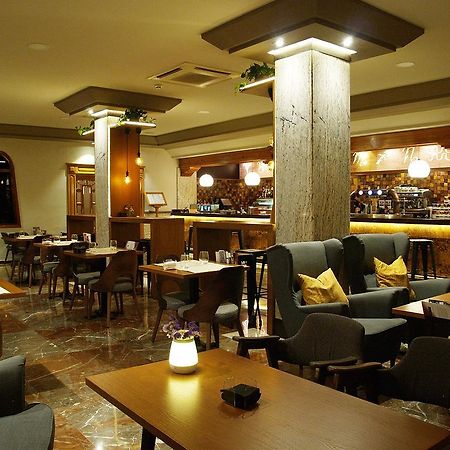 Hotel Zodiaco Bailén Buitenkant foto